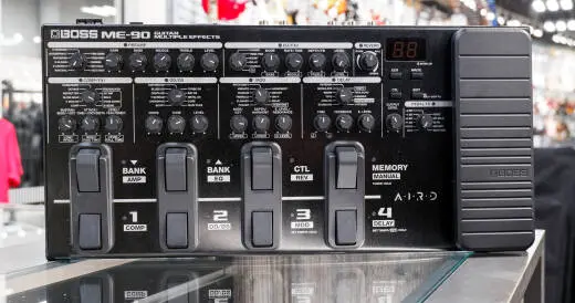 BOSS - ME-90 Guitar Multi-Effects Processor